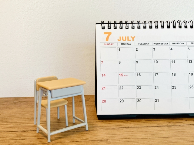 登校日が消えた？学校や親目線から見る現在の夏休み事情