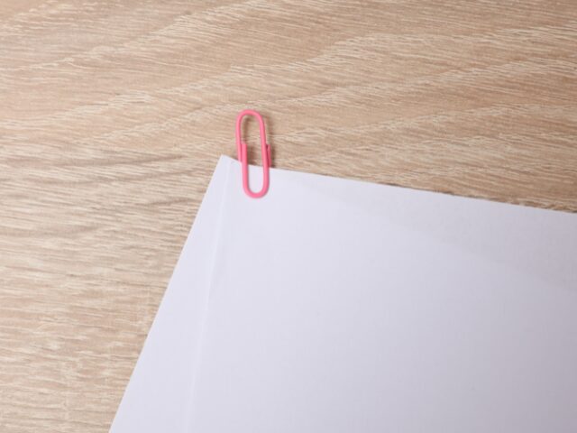 折れない・曲がらない！コピー用紙を立ててスッキリ収納する実践アイデア集